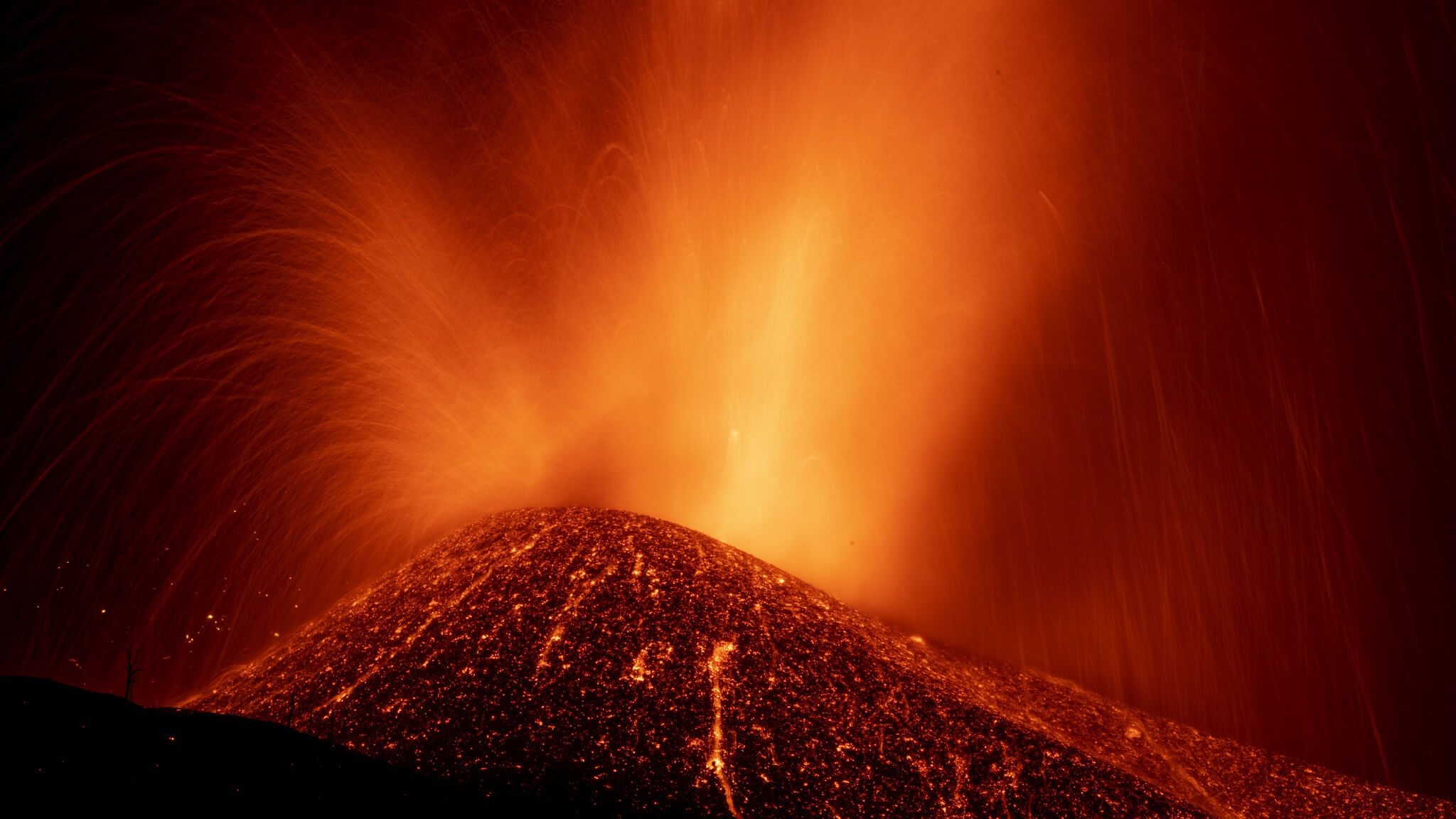 Películas de volcanes para comparar con La Palma