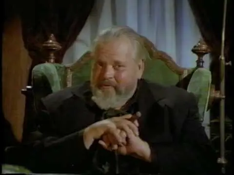 Orson Welles en el documental sobre Nostradamus.