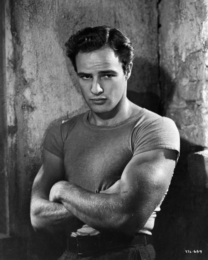 Los actores más guapos del Hollywood clásico: Marlon Brando.